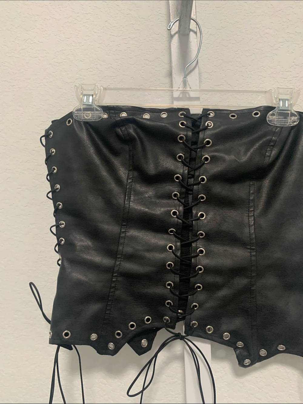 Musera Black Lace-Up Faux Leather Corset Top - Picture 2 of 8